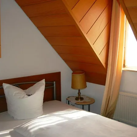 מלון Akzent Bayerischer Hof 3*