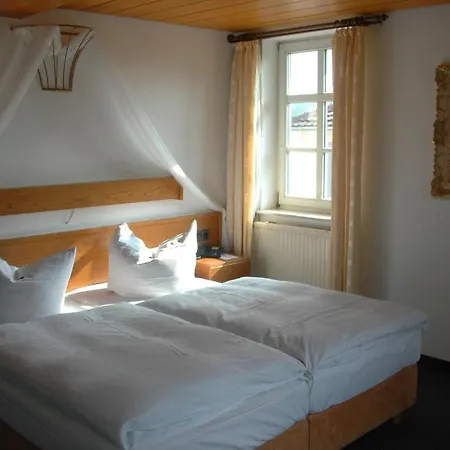 Bayerischer Hof 3*